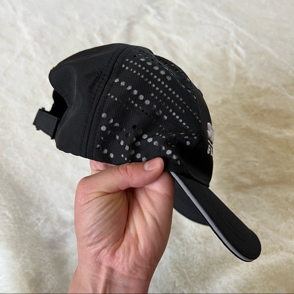 Star Wars Galaxy’s Edge Hat and Watch - Picture 3 of 7